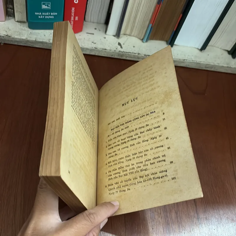 II Sách Xưa: Những Bài Phát Biểu Về Xây Dựng Chủ Nghĩa Xã Hội (Tập 1) - V.I. Lê Nin - 1976 602654