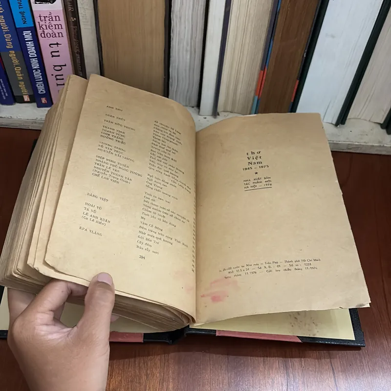 II Sách Xưa (Đã Làm Bìa): Thơ Việt Nam 1945•1975 - Nhiều Tác Giả - 1976 593927