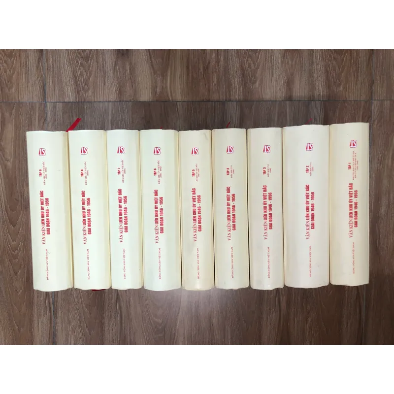 Bộ Văn Kiện Liên Khu Uỷ Việt Bắc (9 tập) 597694