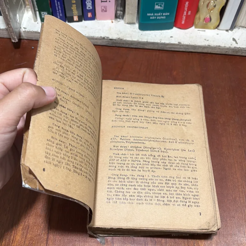II Sách Y: Thuốc Và Cách Sử Dụng - 1987 798016