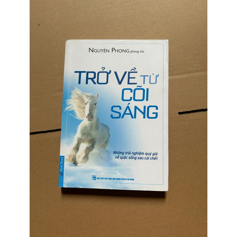 Trở về từ cõi sáng 603020