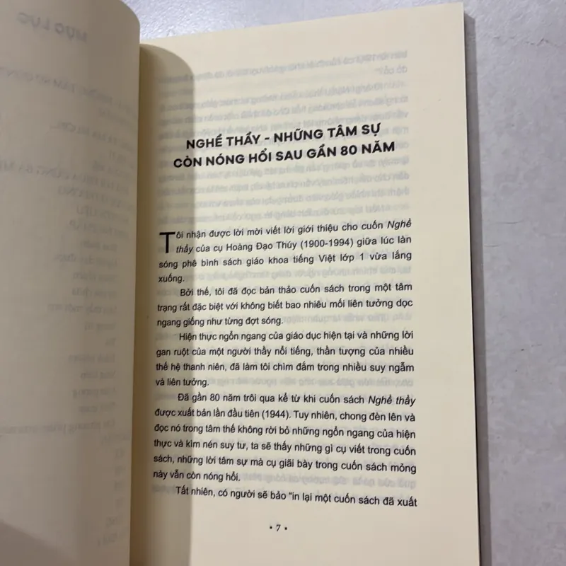 Nghề Thầy - Hoàng Đạo Thuý (t01) 751031