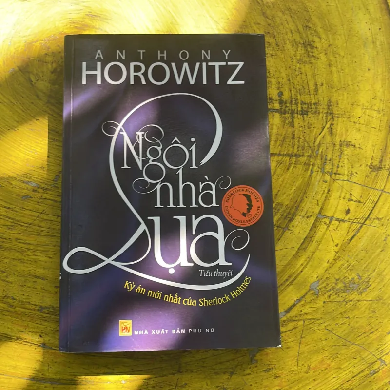 NGÔI NHÀ LỤA KỲ ÁN MỚI NHẤT CỦA SHERLOCK HOLMES- anthony horowitz 783742