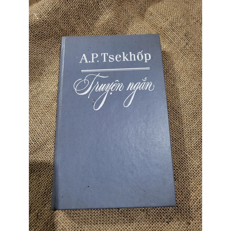 Truyện ngắn Chekhov, NXB Cầu Vồng, in tại Nga  _ Bìa da  333081