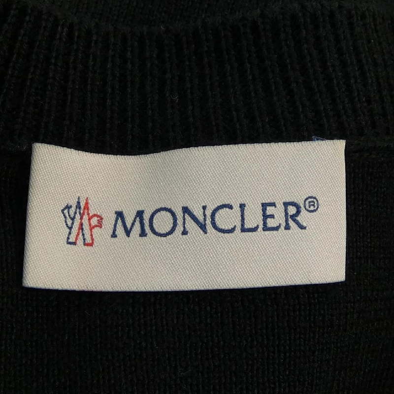 Moncler MONCLER 20939B51000 Áo khoác lông - Hàng hiệu Chính hãng 821614