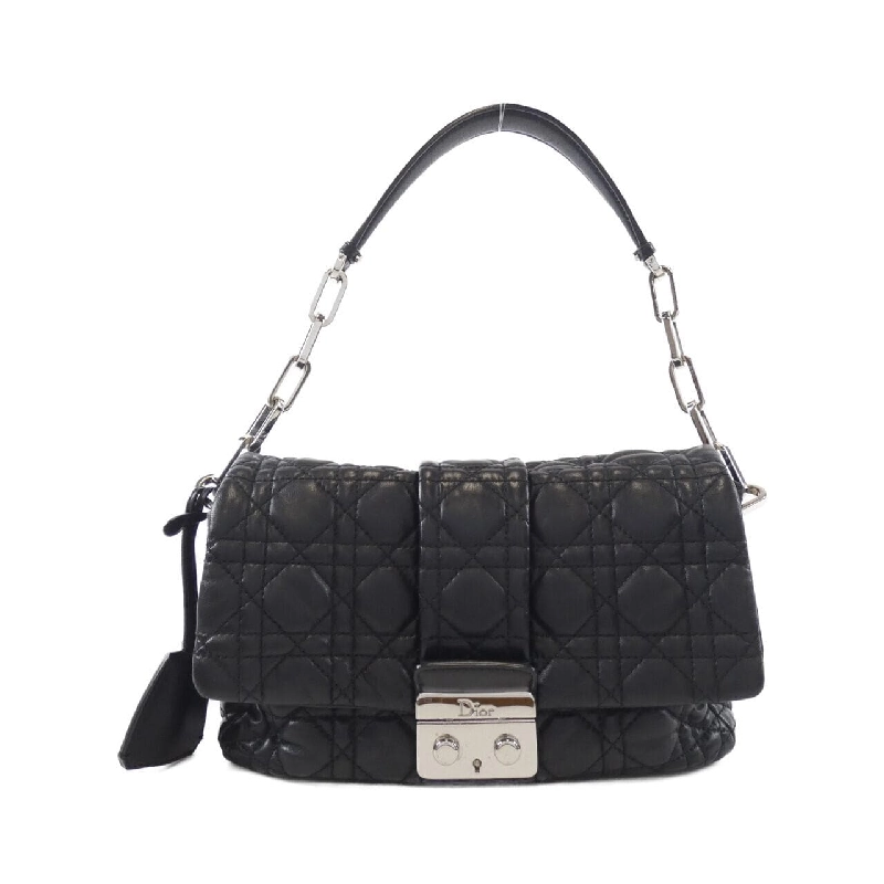 Túi xách vai Christian Dior New Lock M9802PSSQ 611321