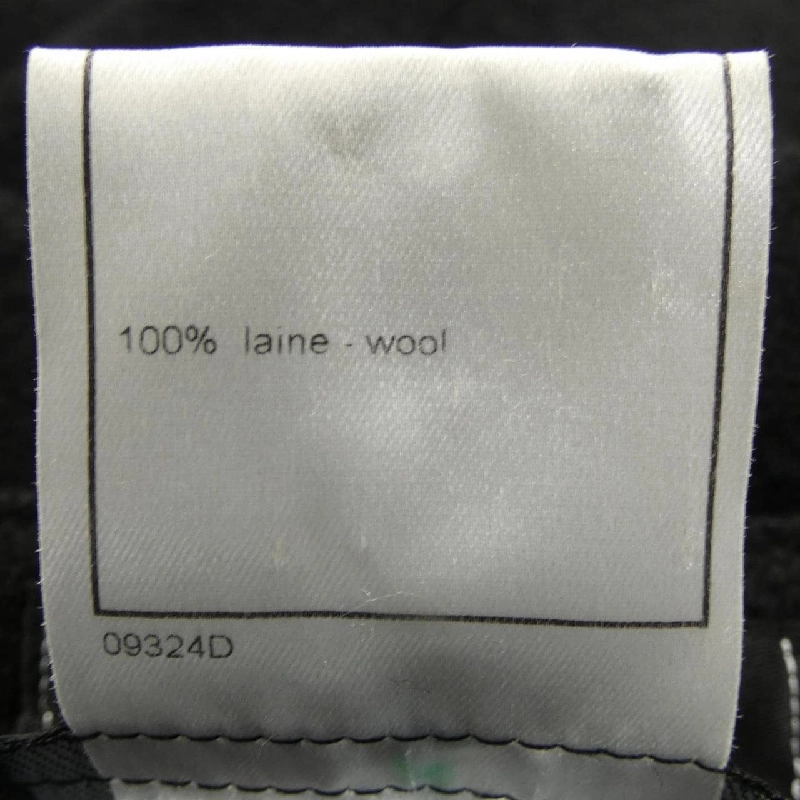 CHANEL IDENTFICATION P13958V08014 99A Áo khoác không cổ - Hàng hiệu Chính hãng 822317