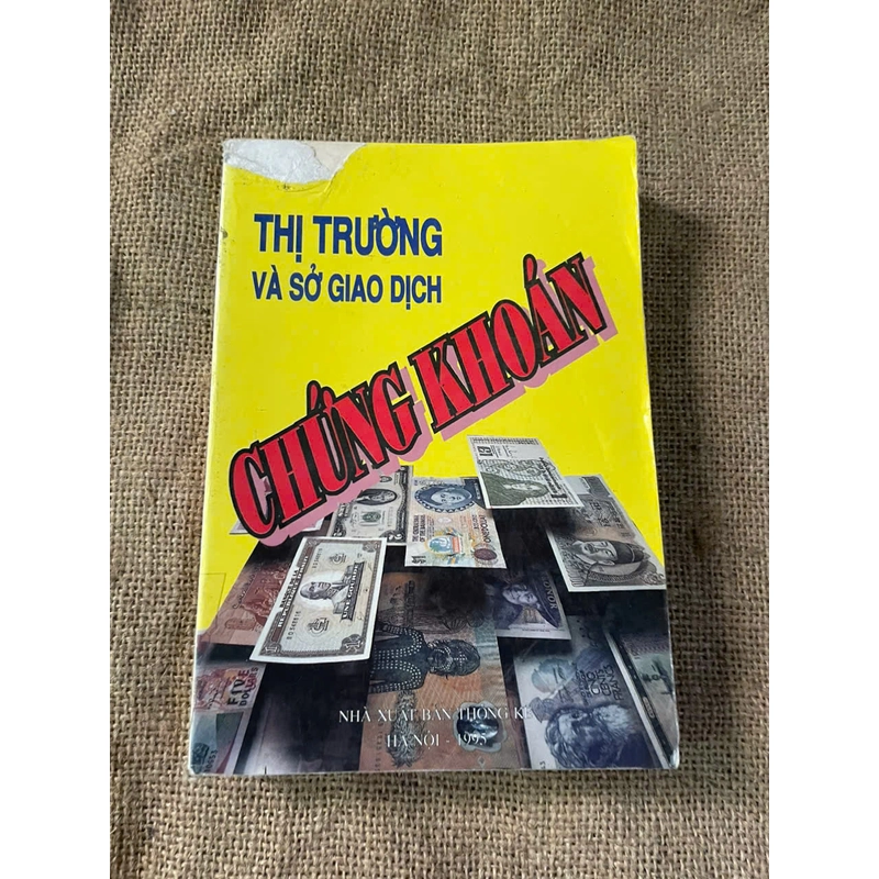 thị trường và sở giao dịch chứng khoán 452526