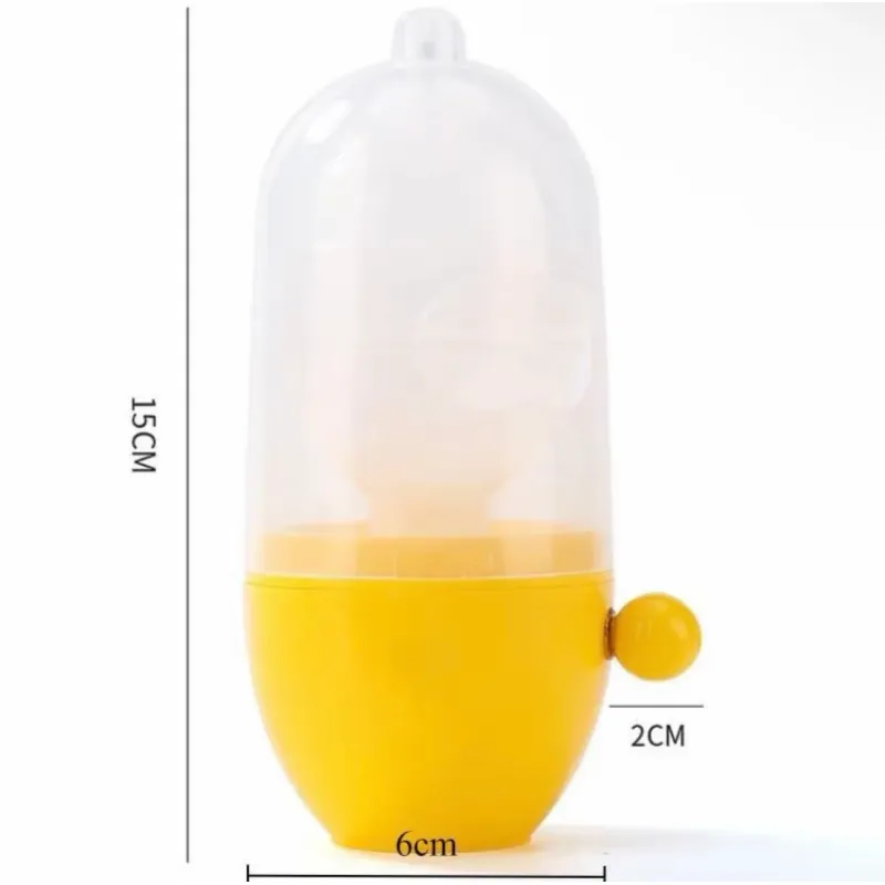 Xoay lắc trộn lòng đỏ lòng trắng trứng đều giúp các con ăn trứng ngon hơn 1017650