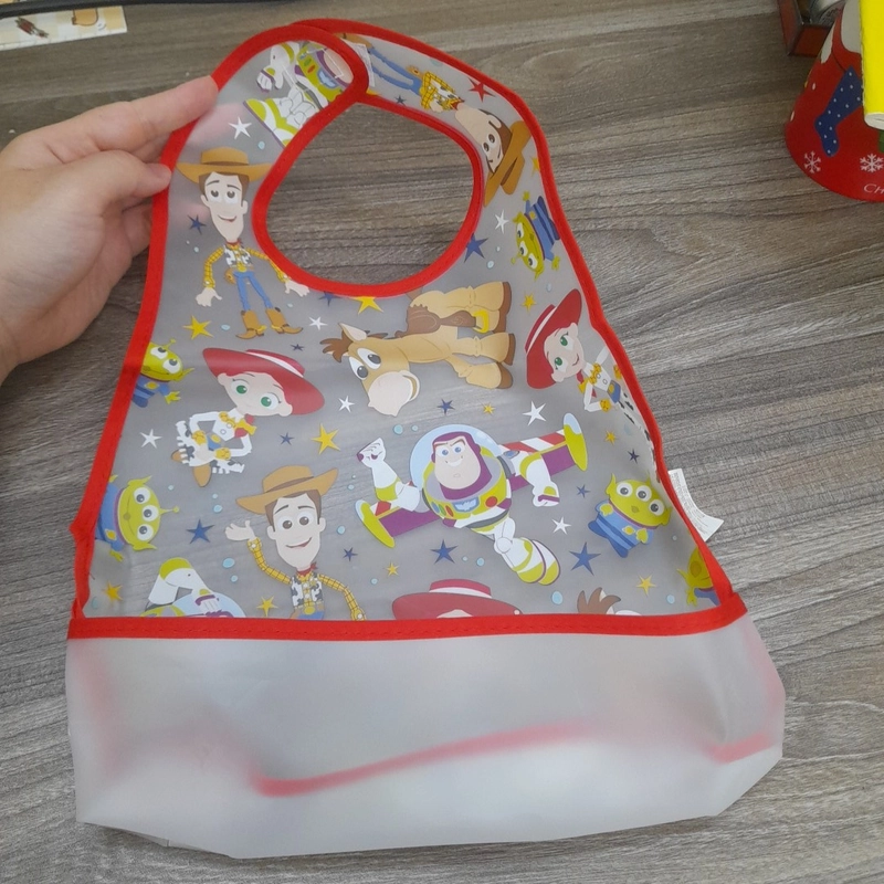 Yếm ăn dặm Nhật Bản - Mới 100% hình Toys story 452670