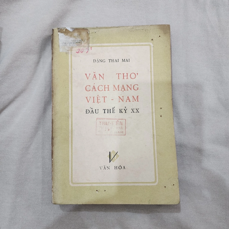 Văn thơ cách mạng Việt Nam đầu thế kỷ XX | Đặng Thai Mai 454633