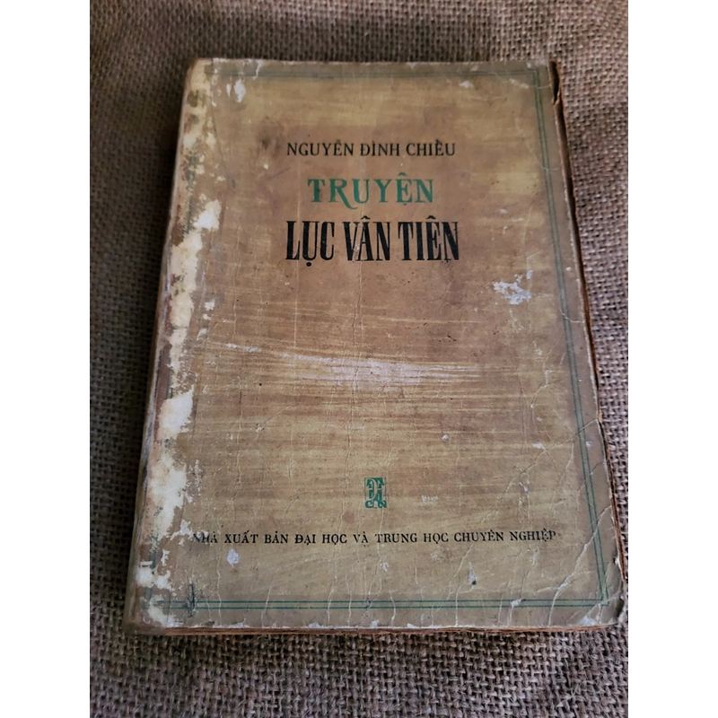 Lục Vân Tiên, Nguyễn Đình Chiểu;1976, sách có nhiều tư liệu quý từ thời Pháp thuộc 295773