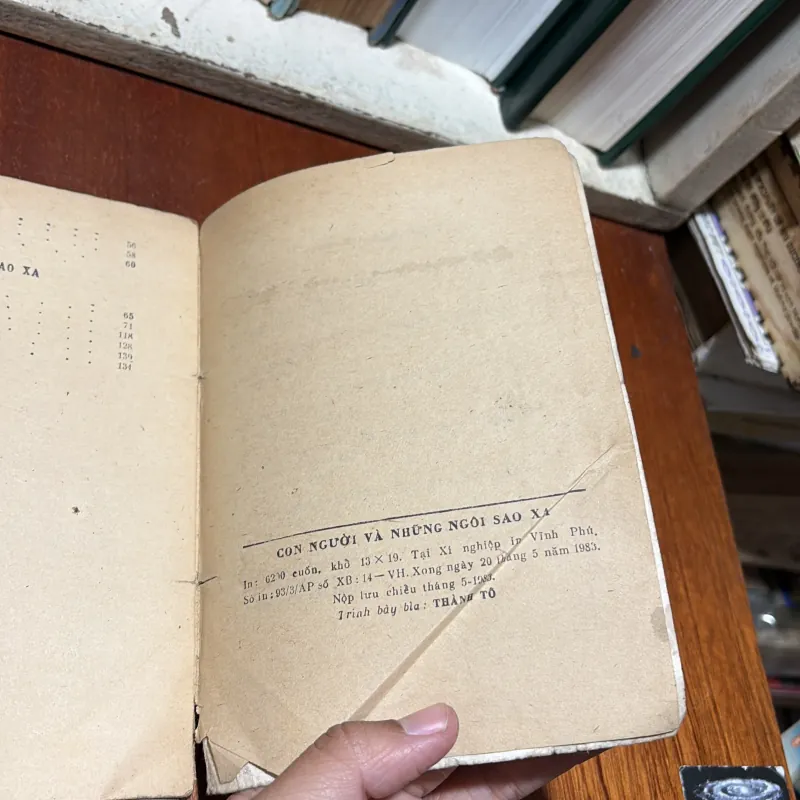 [Mất Bìa] - II Con Người Và Những Ngôi Sao Xa - EĐUARĐAX MEGIÊLAITIX RAXUN GAMZATỐP - 1983 797084