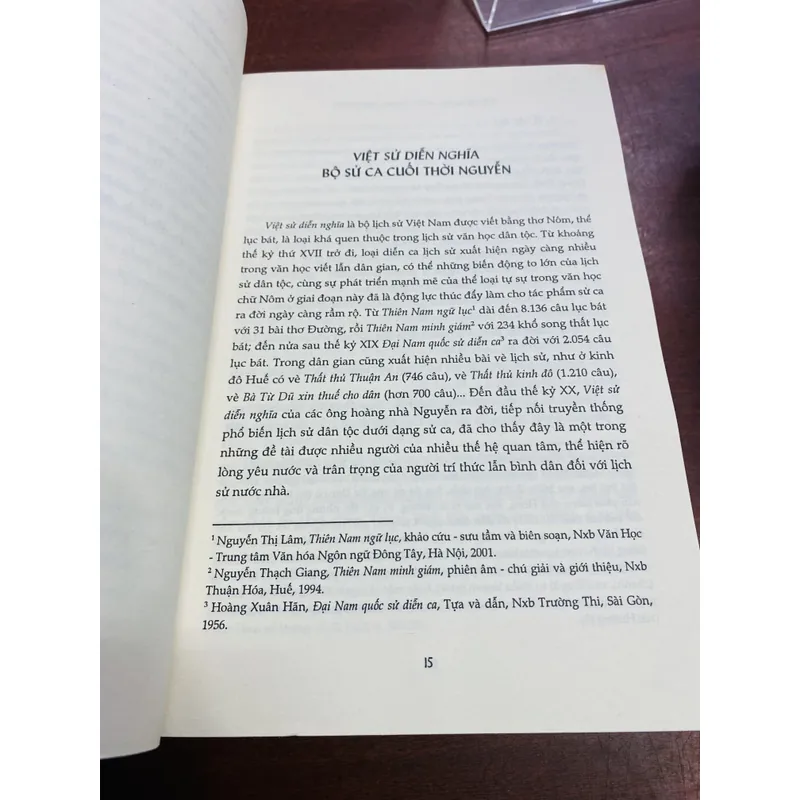 VIỆT SỬ DIỄN NGHĨA  604401