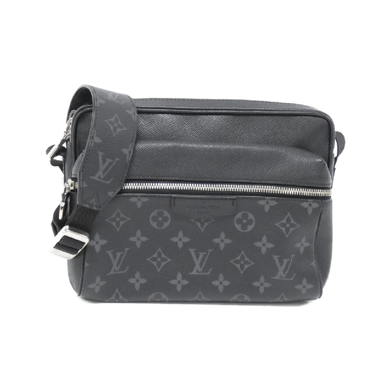 Túi đeo chéo Louis Vuitton Taiga Lama Outdoor Messenger PM M30233 - Hàng hiệu Chính hãng 767646