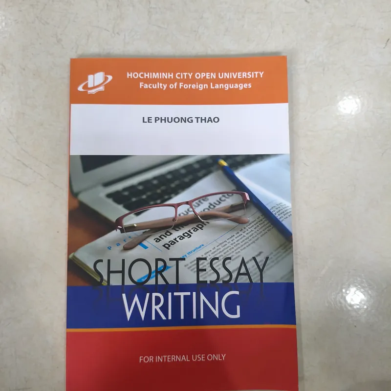 Short Essay Writing 🌱 688948
