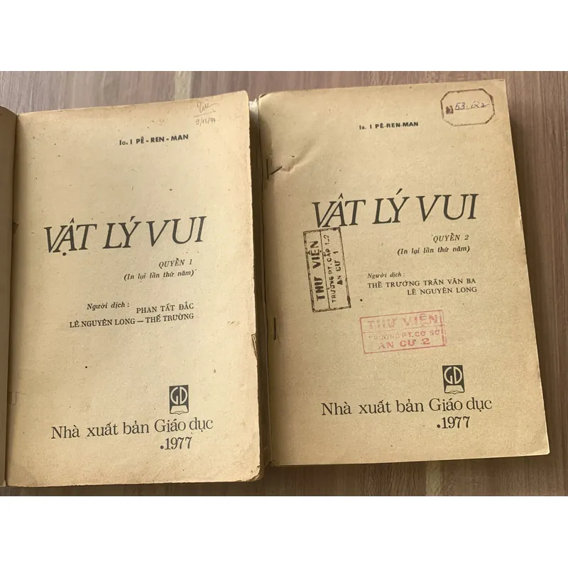 Vật lí vui, trọn bộ 2 tập, in năm 1977 706821