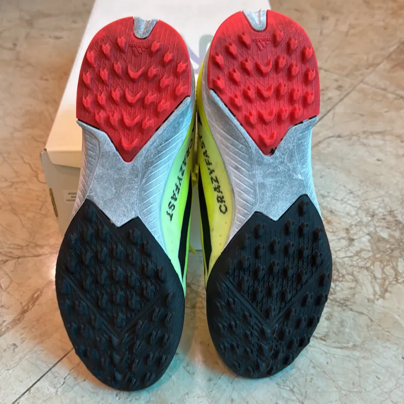 Giày bóng đá sz6US/ 38,5 / 245 JP adidas chính hãng / qua sử dụng 2 lần 975744