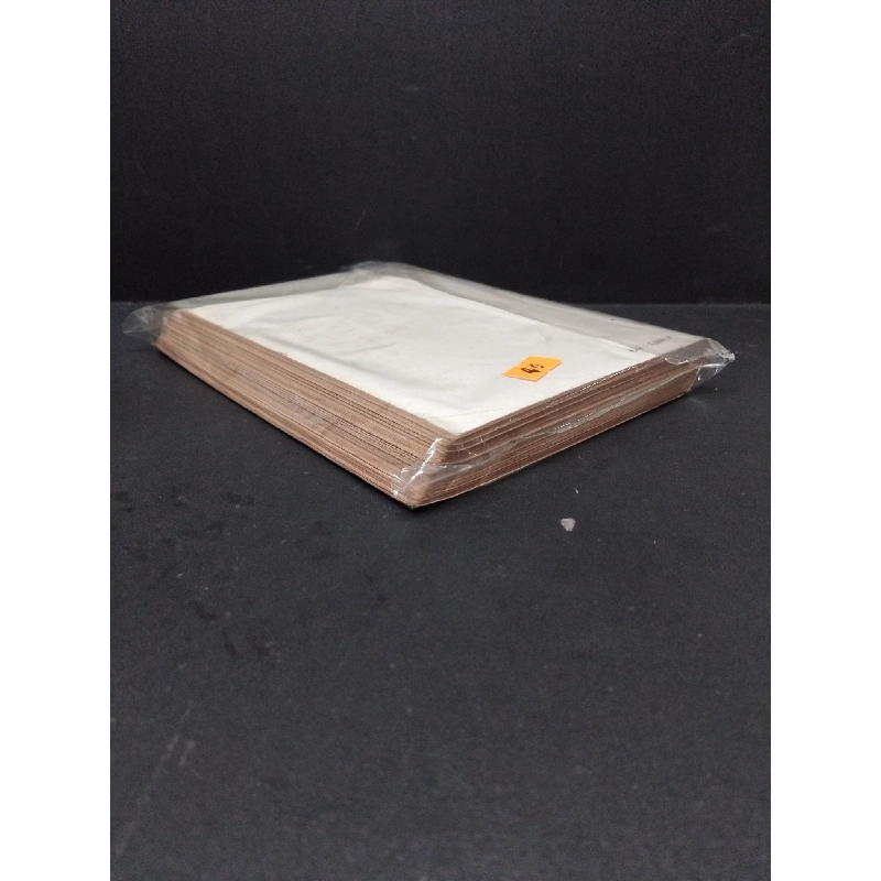 Bạn gái khéo tay mới 60% bẩn bìa, ố vàng HCM2110 Đoàn Văn Hai, Đoàn Văn Thông, Thanh Thúy KỸ NĂNG 917233