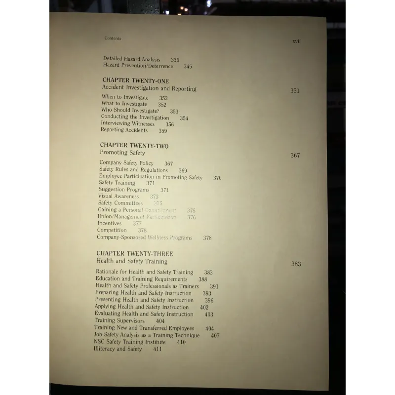 Industrial safety and health in the age of high technology - David L. Goetsch 791845