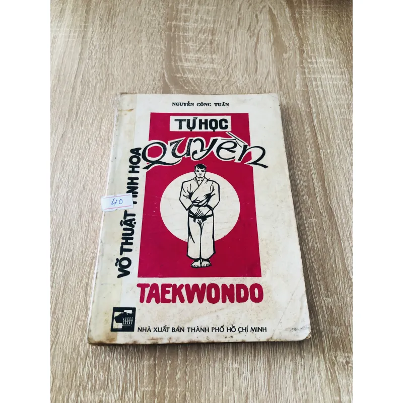 TỰ HỌC QUYỀN TAEKWONDO  1011233