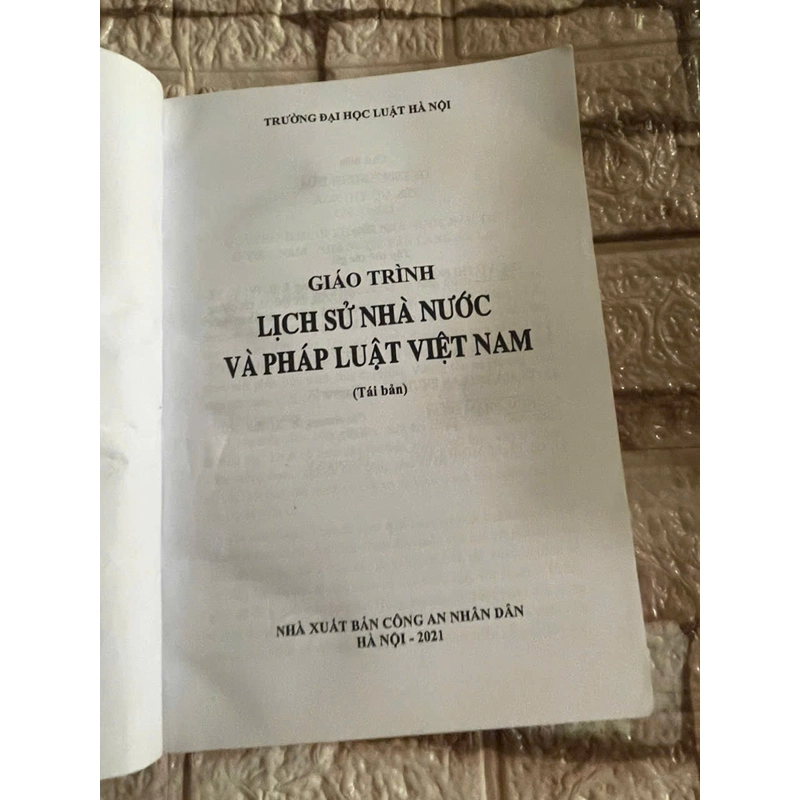 Giáo trình lịch sử nhà nước và pháp luật Việt Nam - SÁCH LUẬT VIỆT NAM  - 460527
