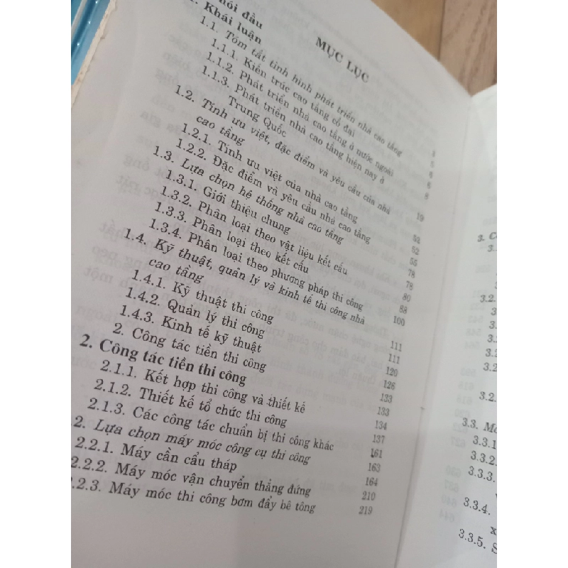 Thi công kiến trúc cao tầng - Hồ Thế Đức và đồng tác giả 474885