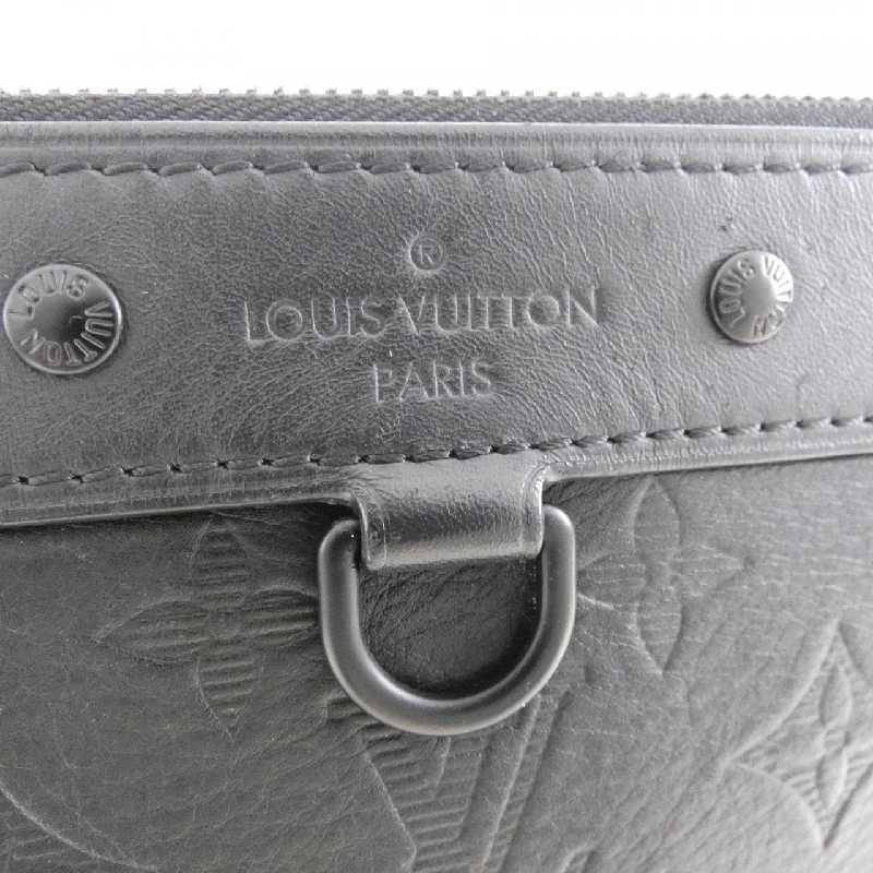 Túi xách Louis Vuitton Monogram Shadow Pochette Discovery M62903 614975