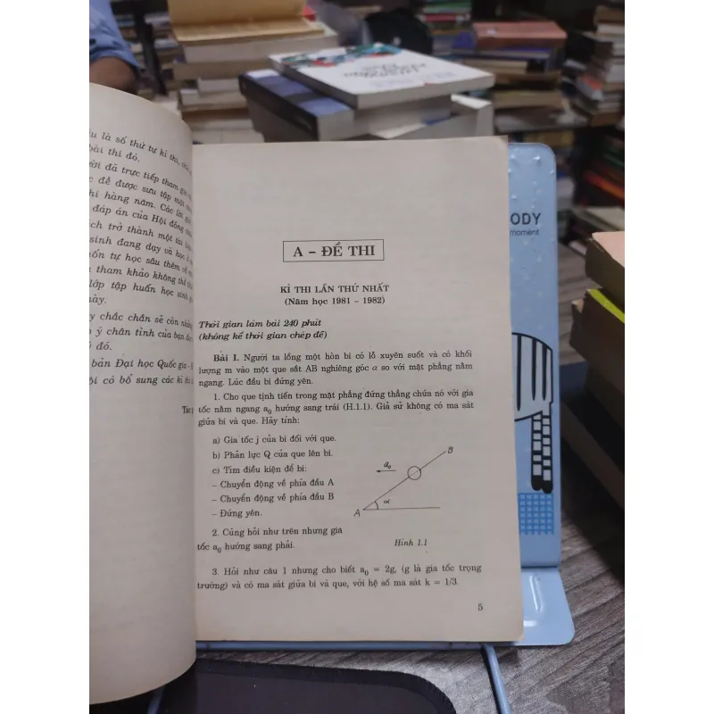 Sách: Các bài thi Quốc gia chọn học sinh hỏi THPT Vật Lý (A2) 606016