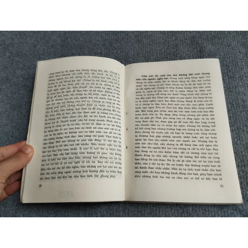 THINH LẶNG CŨNG LÀ HÙNG BIỆN 701905