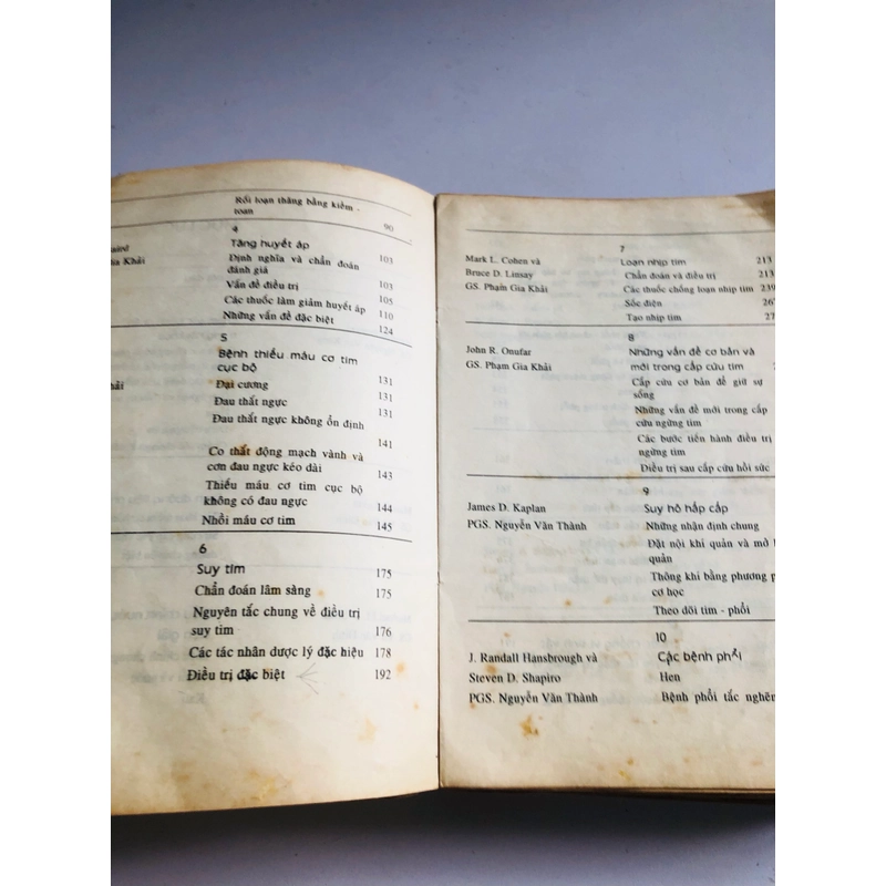 CẨM NANG ĐIỀU TRỊ NỘI KHOA 547819