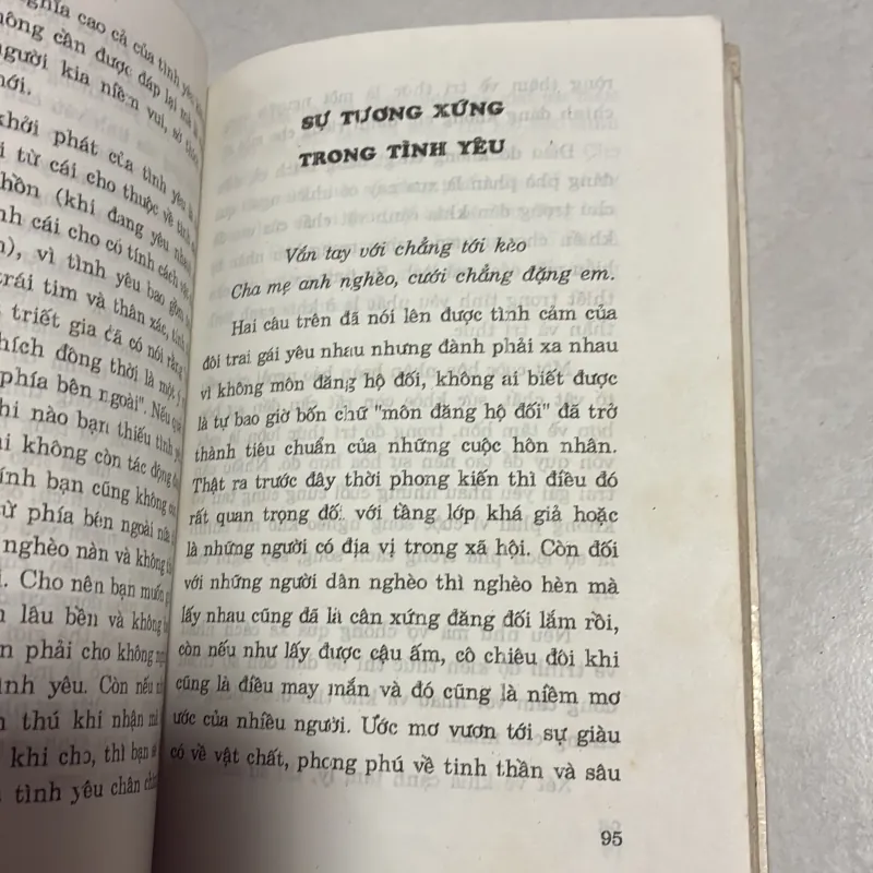 Thuật ứng xử trong tình yêu - 1994s 778615