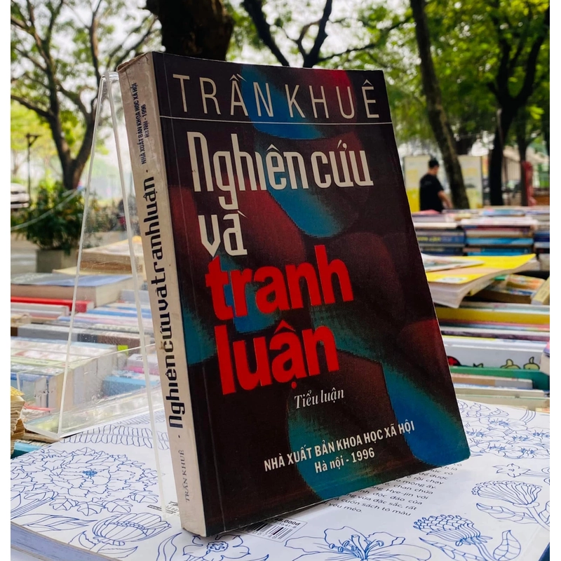 NGHIÊN CỨU VÀ TRANH LUẬN 360274