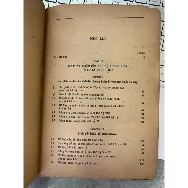 LỊCH SỬ KINH TẾ CÁC NƯỚC (NGOÀI LIÊN XÔ) THỜI ĐẠI PHONG KIẾN - PÔLIANXKI 736952