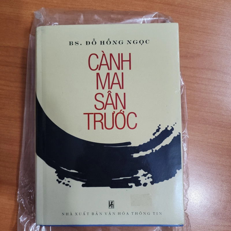 Sách Cành mai sân trước của BS Đỗ Hồng Ngọc mới 90% 531593