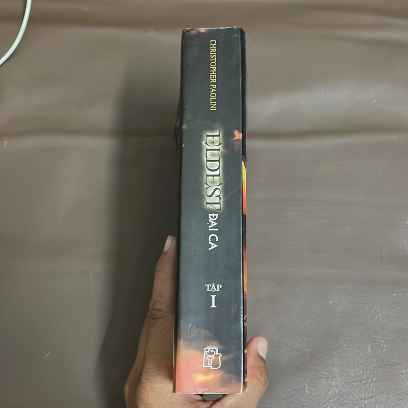 II Tựa sách: ELDEST Đại Ca (Tập I) - CHRISTOPHER PAOLINI - 2012 438817