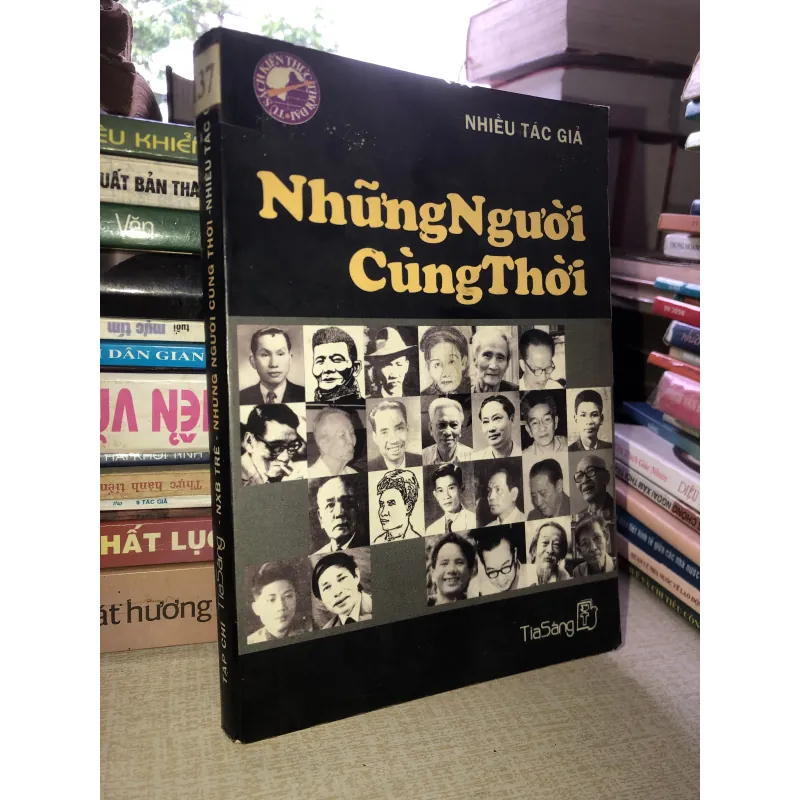 Những Người Cùng Thời - Nhiều Tác giả  935250