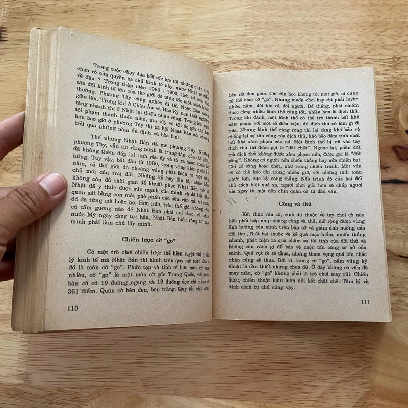 II Tựa sách: Nước Nhật Mua Cả Thế Giới - PIERRE ANTONIE _ DONNET - 1991 469637