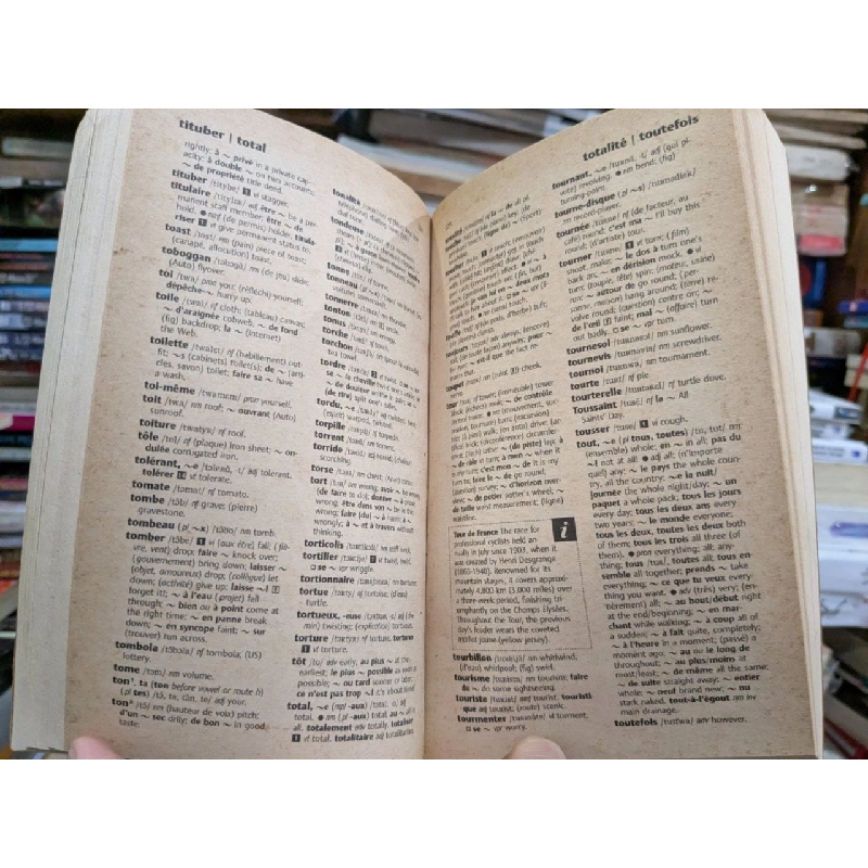 New French Dictionary - Third Edition 787462