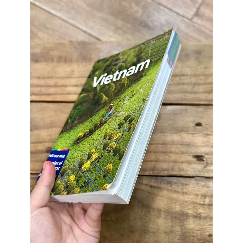 Lonely Planet Travel Guide: Lonely Planet Vietnam 734836