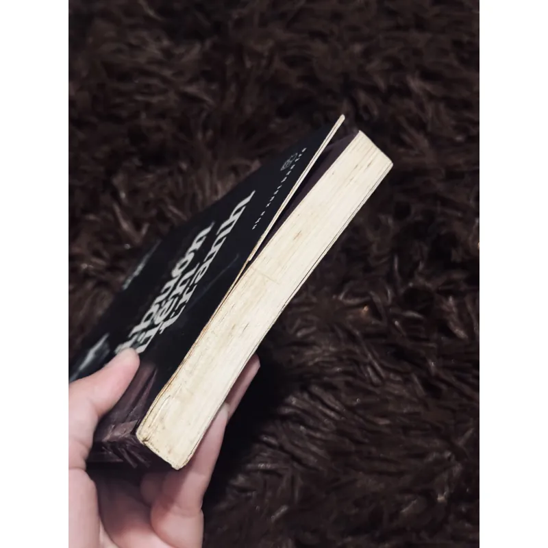 Nỗi buồn chiến tranh 997958