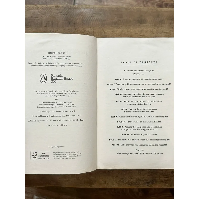 12 Rules for Life: An Antidote to Chaos - Jordan B. Peterson (Penguin) 734907