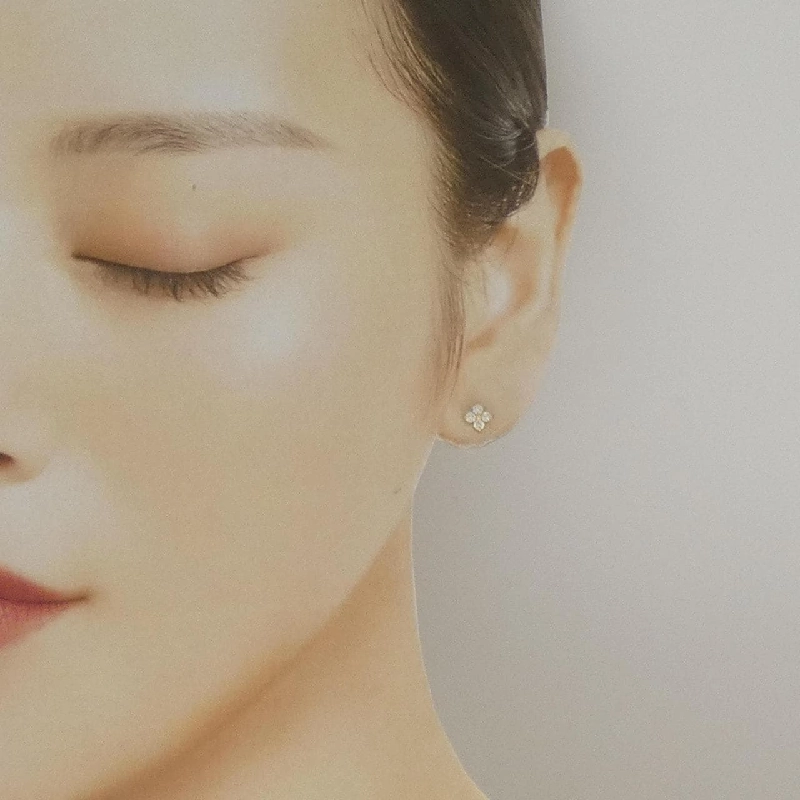 K18YG Bông tai hoa kim cương 0.30CT - Hàng hiệu Chính hãng 866933