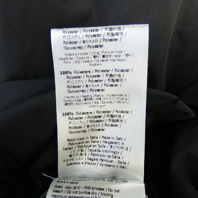 FENDI FAN052 AGMY Áo khoác 631158