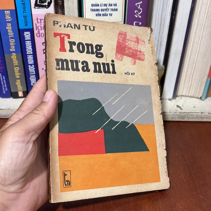 [Sưu Tầm] - II Hồi Ký: Trong Mưa Núi - Phan Tứ - 1985 936135