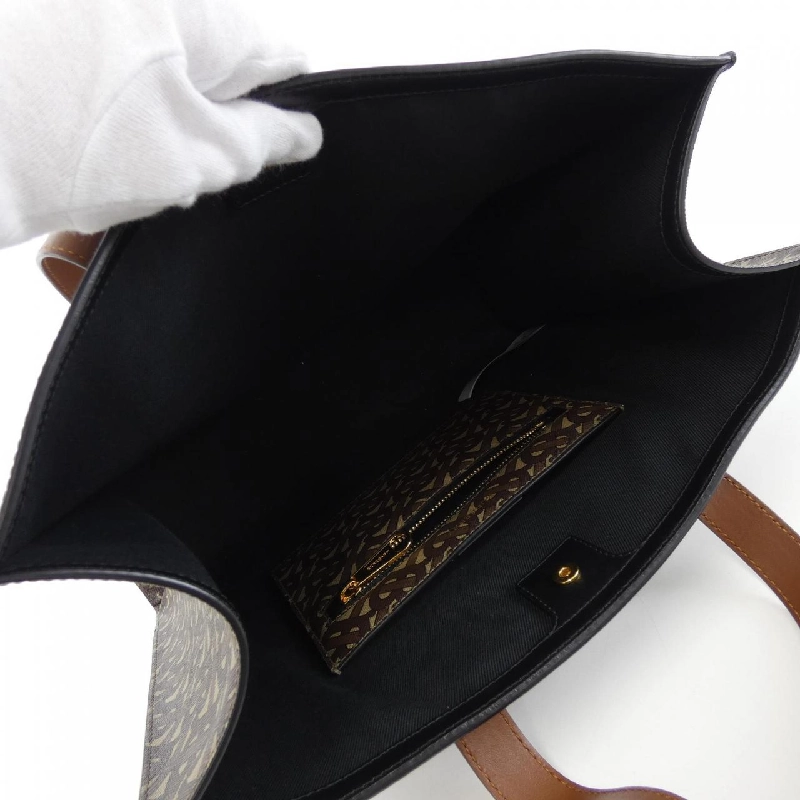 【Mã giảm giá】Túi Burberry BURBERRY 661852