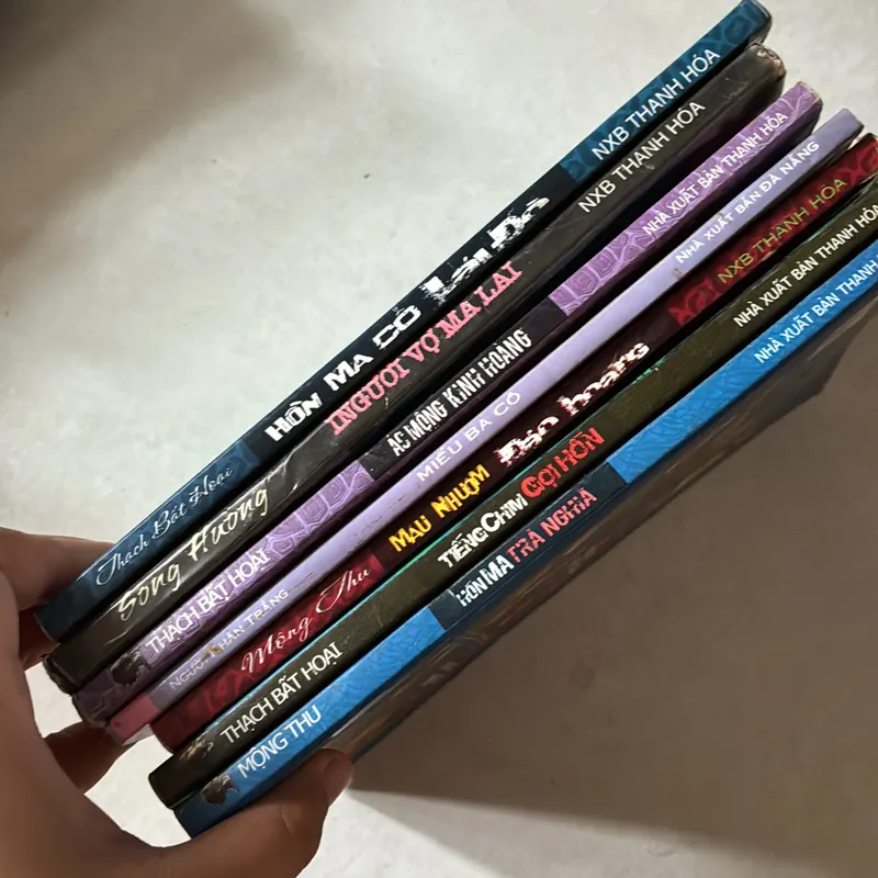 Truyện không đọc lúc nửa đêm (8 cuốn) 738427