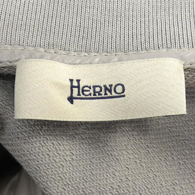 Áo khoác lông vũ Herno JP0001D - Hàng hiệu Authentic 823019