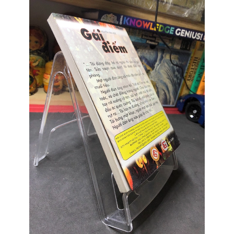 Gái điếm mới 70% ố có dấu mộc và viết nhẹ trang đầu 2008 Nguyễn Văn Học HPB0906 SÁCH VĂN HỌC 914942