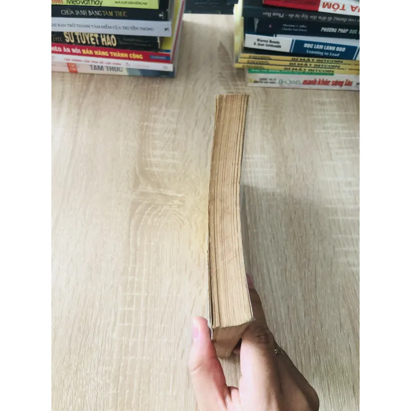 THỊ TRƯỜNG VÀ SỞ GIAO DỊCH  1022553